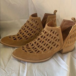 Jeffrey Campbell Saget Camel Suede